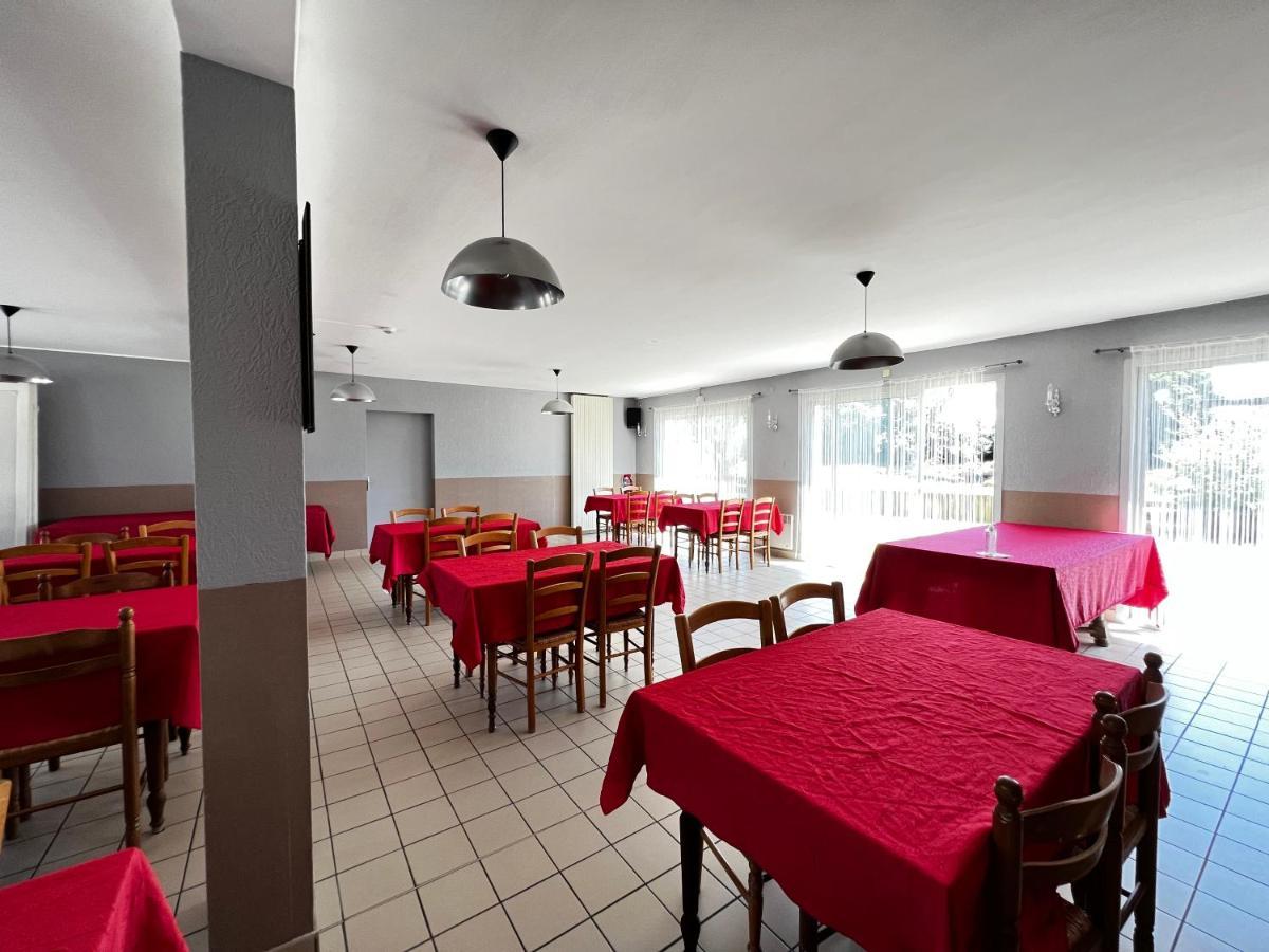 Hotel Les Montois Céaux Exteriör bild