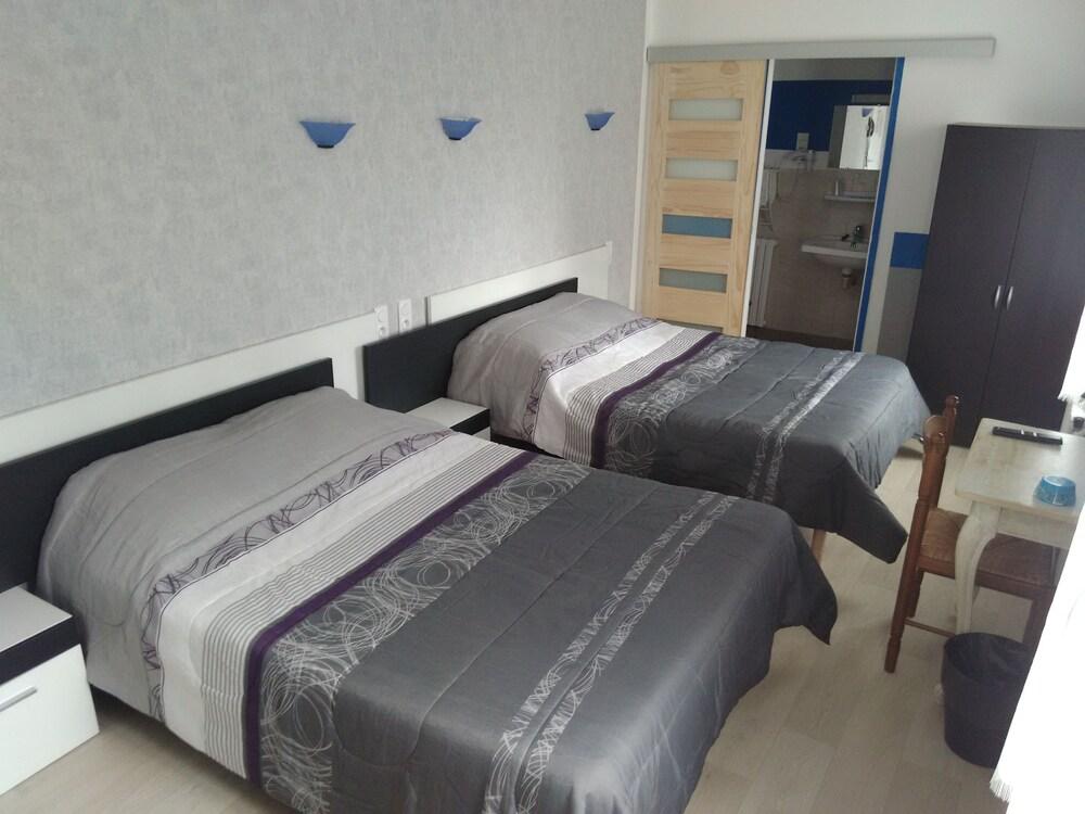 Hotel Les Montois Céaux Exteriör bild