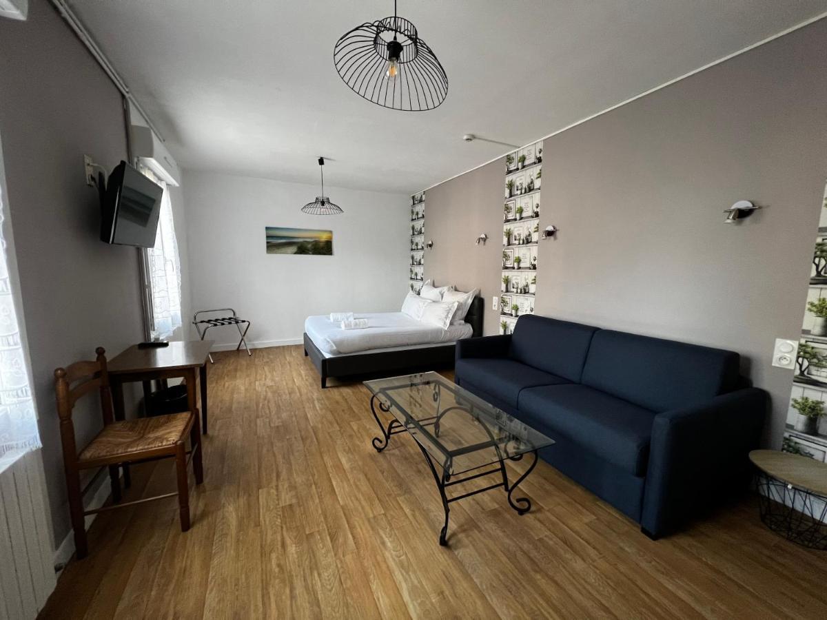 Hotel Les Montois Céaux Exteriör bild